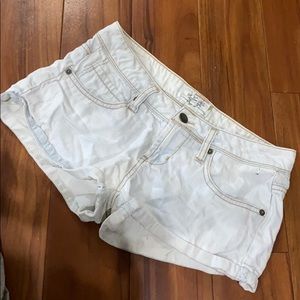 Jean shorts size 25